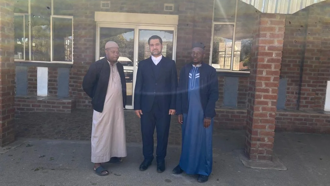 Cultural Counsellor Fosters Unity with Acadia Community Mosque Tour